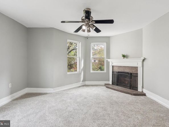 127 W Washington Lane, Philadelphia PA 19144