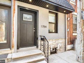 1754 Waterloo Street, Philadelphia PA 19122