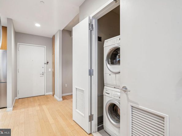 1425 Locust Street 5F, Philadelphia PA 19102