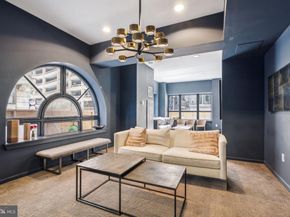 1425 Locust Street 5F, Philadelphia PA 19102