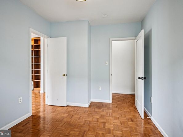 818 S 49TH Street, Philadelphia PA 19143