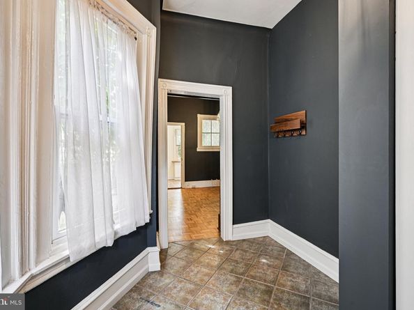 818 S 49TH Street, Philadelphia PA 19143