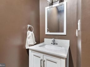 844 N 15TH Street C, Philadelphia PA 19130