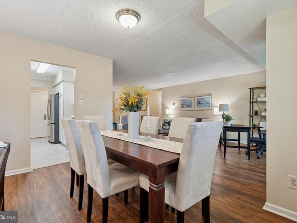 202 Summit Drive B, Bryn Mawr PA 19010
