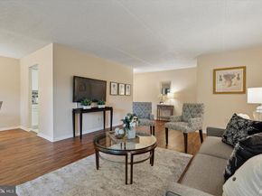 202 Summit Drive B, Bryn Mawr PA 19010