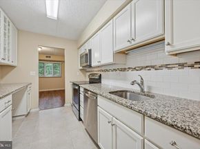 202 Summit Drive B, Bryn Mawr PA 19010