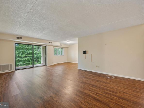 202 Summit Drive B, Bryn Mawr PA 19010