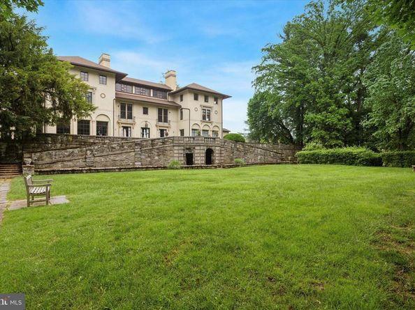 202 Summit Drive B, Bryn Mawr PA 19010