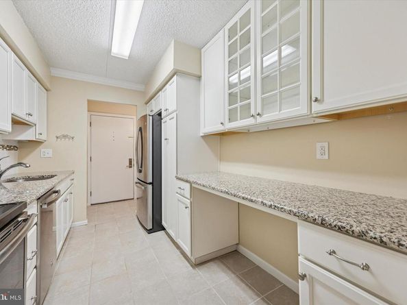202 Summit Drive B, Bryn Mawr PA 19010