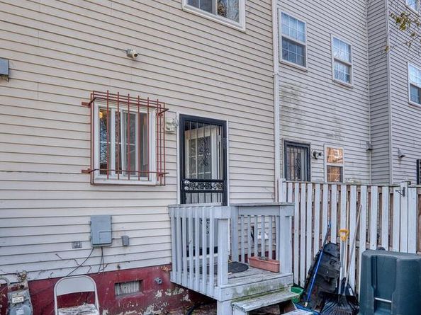 2118 Young Street SE, Washington DC 20020