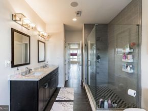 603 Poplar Street, Philadelphia PA 19123