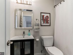 603 Poplar Street, Philadelphia PA 19123