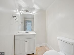 200 Lombard Street GU12, Philadelphia PA 19147