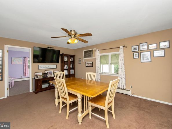609 S Elmwood Avenue, Glenolden PA 19036
