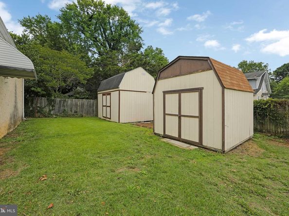 609 S Elmwood Avenue, Glenolden PA 19036