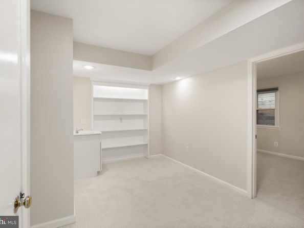 2905 S Woodstock Street C, Arlington VA 22206
