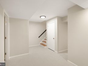 2905 S Woodstock Street C, Arlington VA 22206