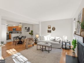 2905 S Woodstock Street C, Arlington VA 22206