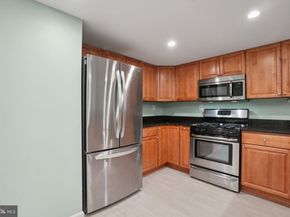 1515 S Arlington Ridge Road 603, Arlington VA 22202