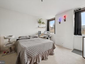1100 Vine Street 1409, Philadelphia PA 19107