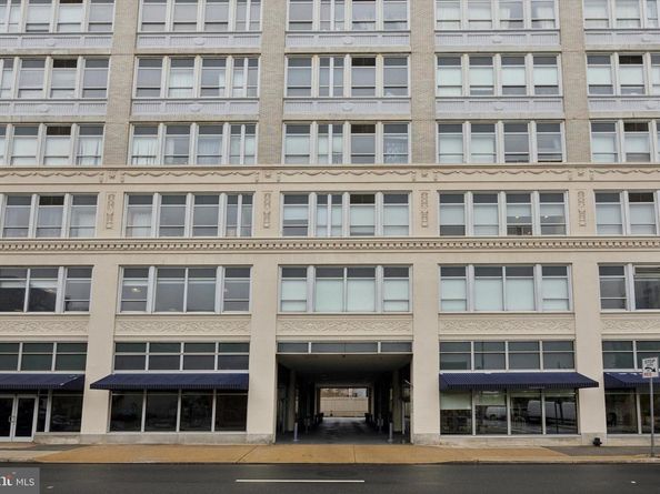 1100 Vine Street 1409, Philadelphia PA 19107