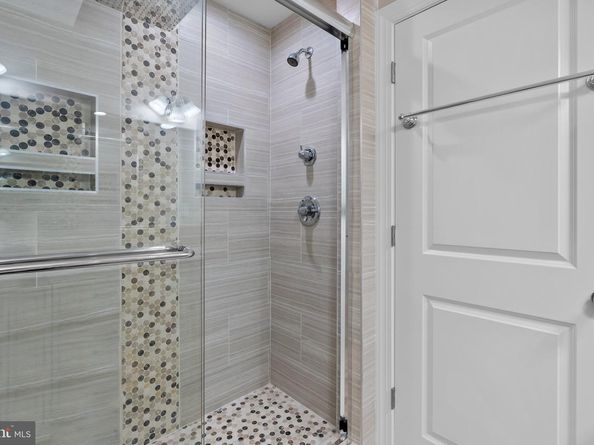 2113 Reed Street, Philadelphia PA 19146