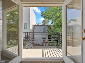 2113 Reed Street, Philadelphia PA 19146