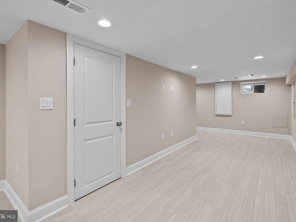 2113 Reed Street, Philadelphia PA 19146