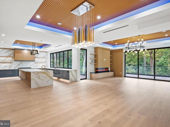 1205 Crest Lane, Mclean VA 22101