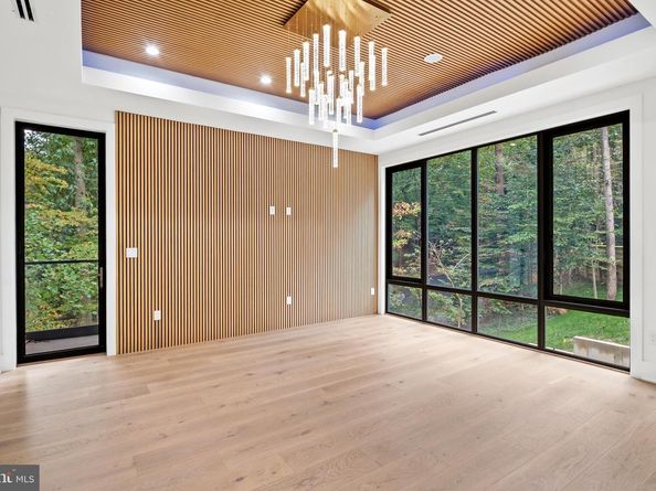 1205 Crest Lane, Mclean VA 22101