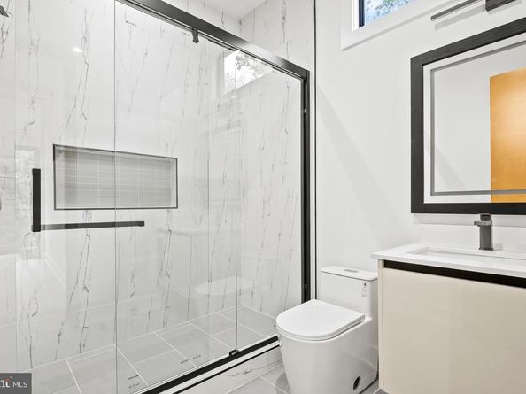 1205 Crest Lane, Mclean VA 22101