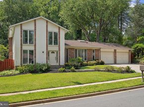 9207 Bois Avenue, Vienna VA 22182