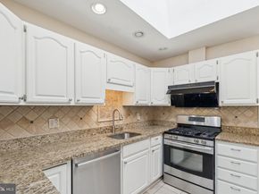9207 Bois Avenue, Vienna VA 22182