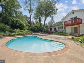 9207 Bois Avenue, Vienna VA 22182