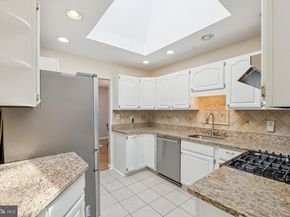 9207 Bois Avenue, Vienna VA 22182
