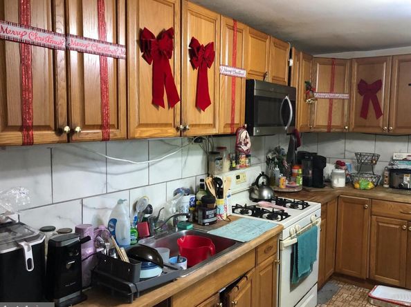 539 Pershing Avenue, Darby PA 19023