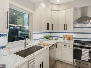 6526 Ridge Avenue, Philadelphia PA 19128