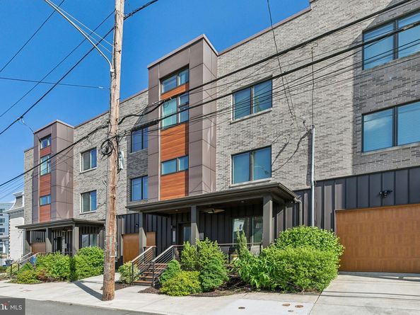 6526 Ridge Avenue, Philadelphia PA 19128