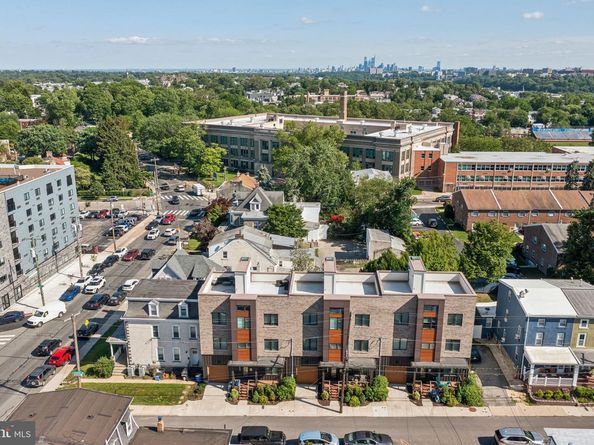 6526 Ridge Avenue, Philadelphia PA 19128
