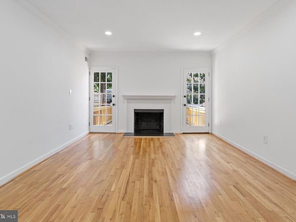 337 11TH Street SE, Washington DC 20003