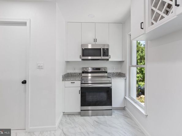 337 11TH Street SE, Washington DC 20003
