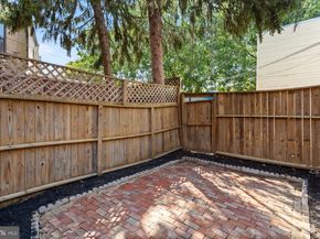337 11TH Street SE, Washington DC 20003