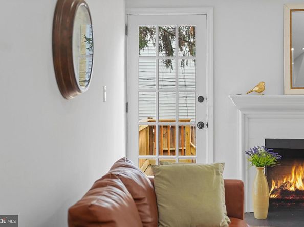 337 11TH Street SE, Washington DC 20003