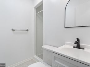337 11TH Street SE, Washington DC 20003