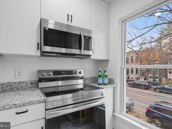 337 11TH Street SE, Washington DC 20003