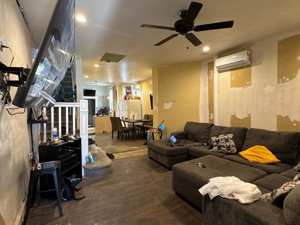 1735 S 55TH Street, Philadelphia PA 19143