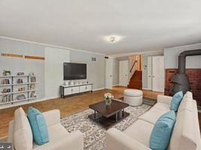 417 Toland Drive, Fort Washington PA 19034