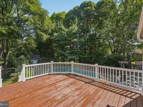 417 Toland Drive, Fort Washington PA 19034