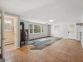 417 Toland Drive, Fort Washington PA 19034