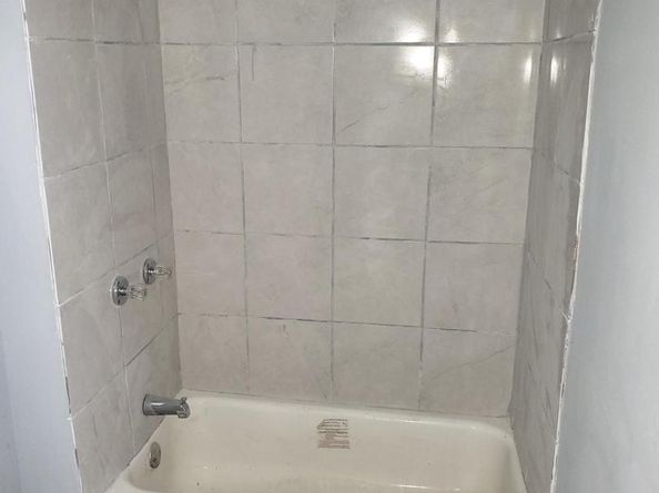 1742 W Erie Avenue, Philadelphia PA 19140